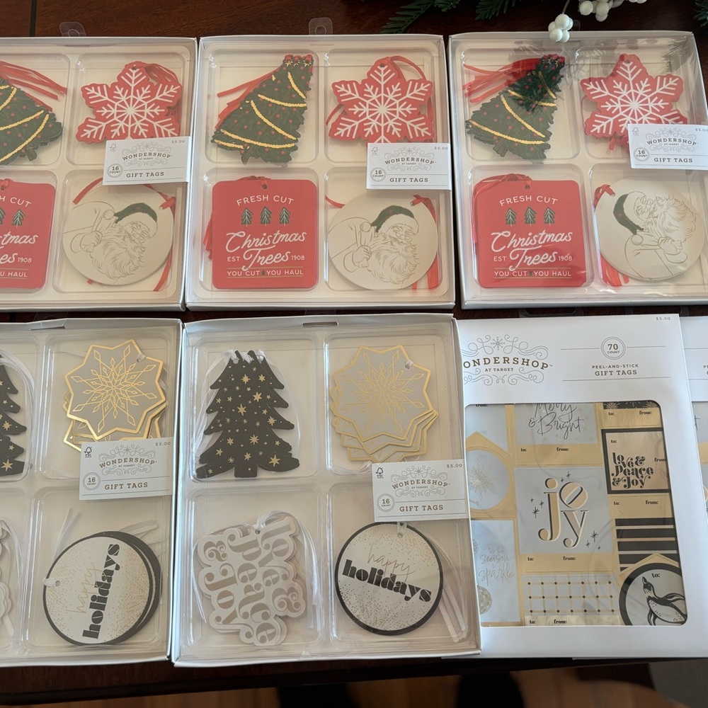 Wondershop Holiday Gift Tags Set - Red, Gold, Black